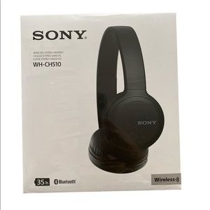 NEW Sony Wireless Over Ear Headphones black
